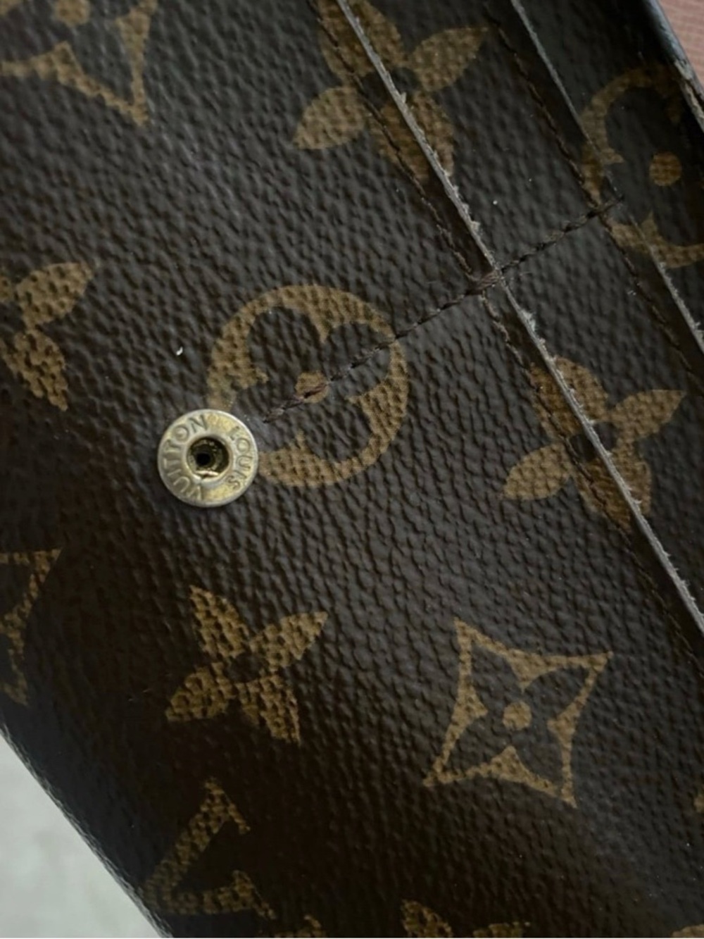 Vintage Louis Vuitton Wallet - Picture 8 of 12